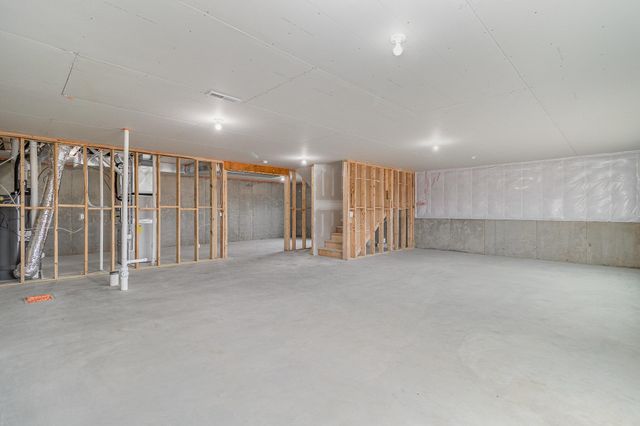 21057 Tippecanoe Street NE, East Bethel, MN 55011