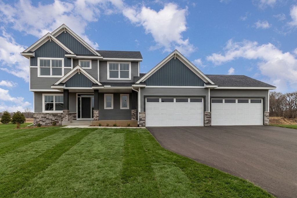 21057 Tippecanoe Street NE, East Bethel, MN 55011