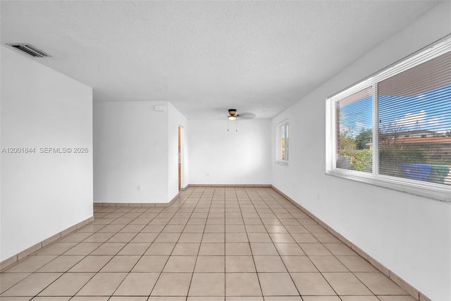 535 NW 44th Ave 1, Miami, FL 33126