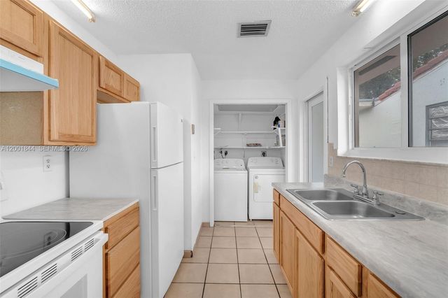 535 NW 44th Ave 1, Miami, FL 33126