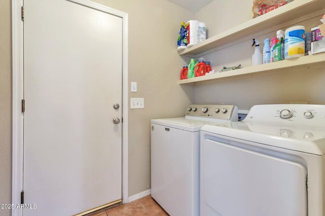 6102 W SHANGRI LA Road, Glendale, AZ 85304