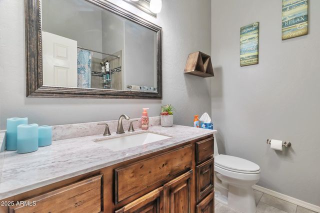 6102 W SHANGRI LA Road, Glendale, AZ 85304