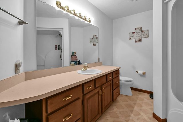 930 W Linden Circle, Mansfield, OH 44906