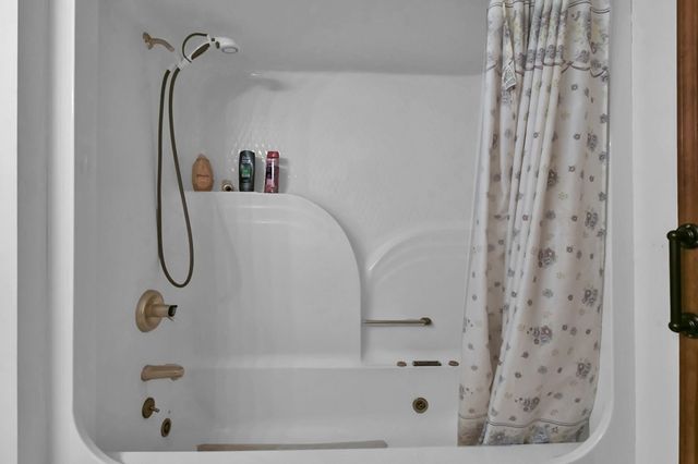 930 W Linden Circle, Mansfield, OH 44906