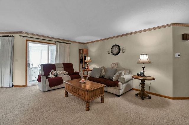 930 W Linden Circle, Mansfield, OH 44906