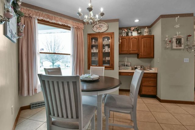 930 W Linden Circle, Mansfield, OH 44906