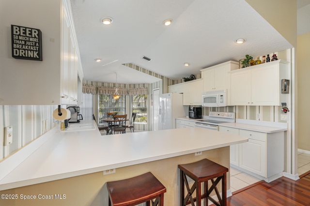 8002 Bradwick Way, Melbourne, FL 32940