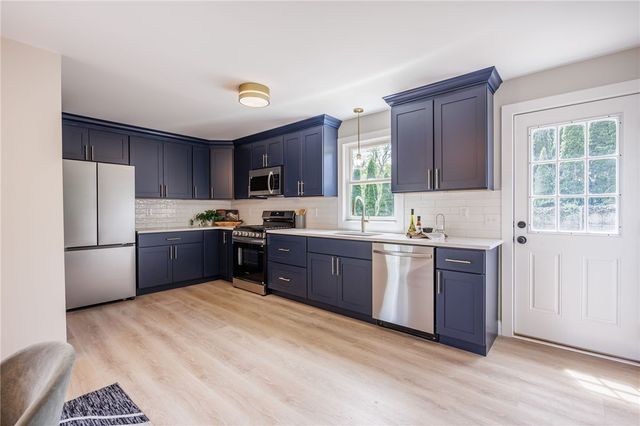 249 Dickinson Road, Webster, NY 14580
