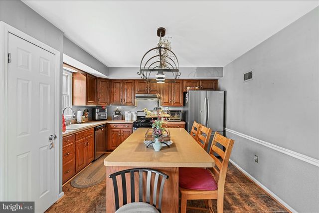 932 UNION ST, Birdsboro, PA 19508