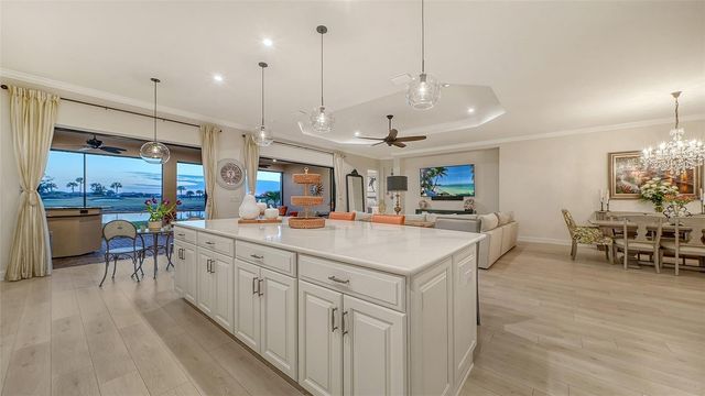 15410 DERNA TERRACE, Bradenton, FL 34211