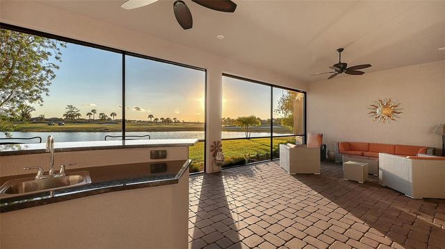 15410 DERNA TERRACE, Bradenton, FL 34211