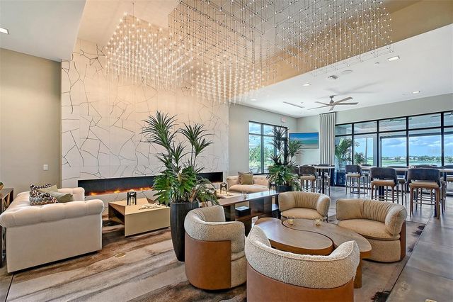 15410 DERNA TERRACE, Bradenton, FL 34211