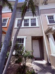 1740 San Benito Way 4, West Palm Beach, FL 33401