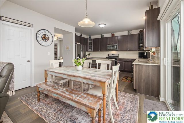 2216 Sunnyvale Drive, Upper Hanover Twp, PA 18073