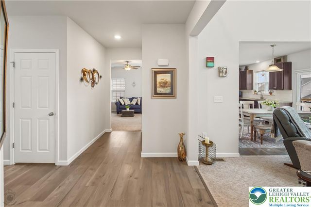 2216 Sunnyvale Drive, Upper Hanover Twp, PA 18073