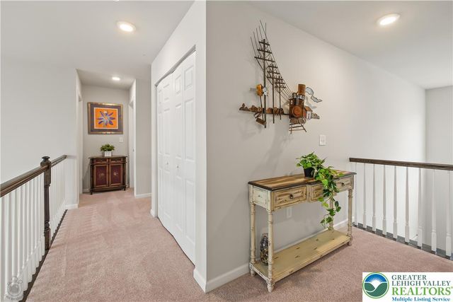 2216 Sunnyvale Drive, Upper Hanover Twp, PA 18073