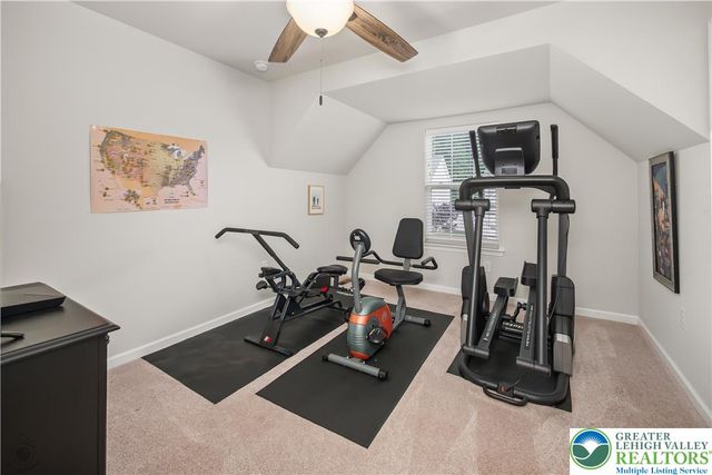 2216 Sunnyvale Drive, Upper Hanover Twp, PA 18073