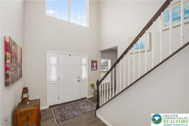 2216 Sunnyvale Drive, Upper Hanover Twp, PA 18073