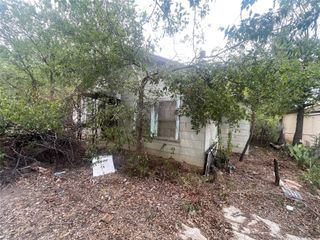210 & 212 W 2nd Street, Breckenridge, TX 76424