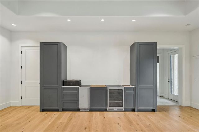 825 Kenry Court, Atlanta, GA 30342