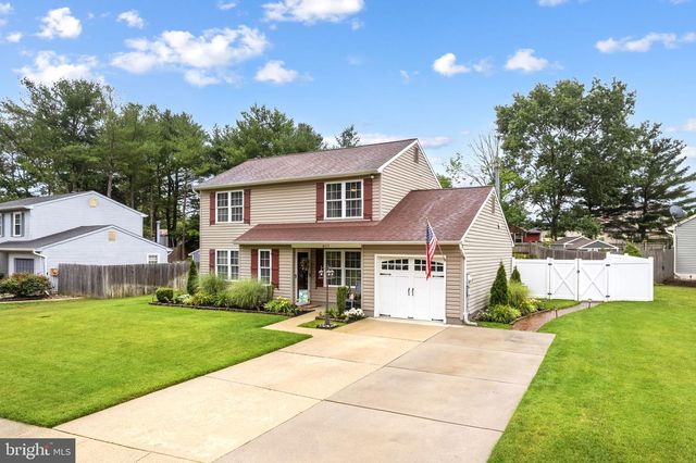 817 RICHMOND DR, Sicklerville, NJ 08081
