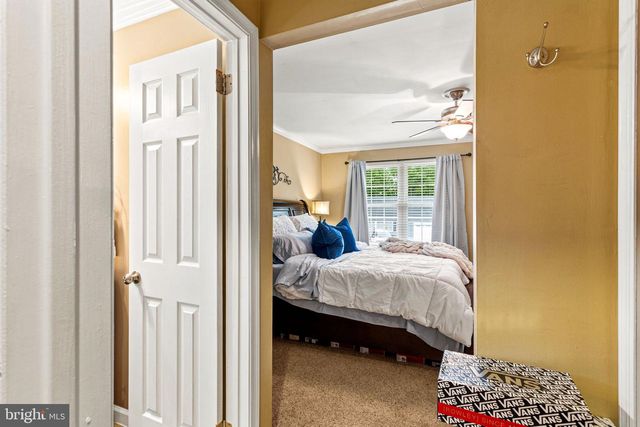 817 RICHMOND DR, Sicklerville, NJ 08081
