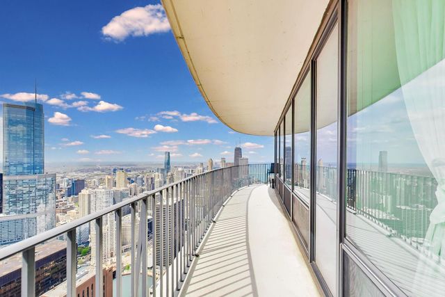 225 N Columbus Drive 7702, Chicago, IL 60601