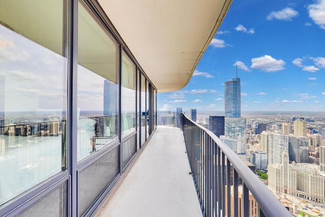 225 N Columbus Drive 7702, Chicago, IL 60601