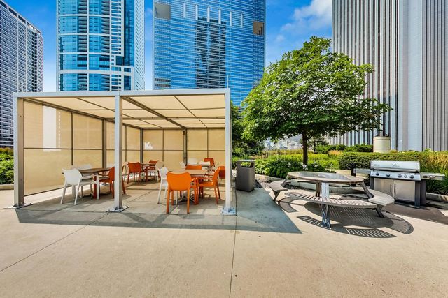225 N Columbus Drive 7702, Chicago, IL 60601