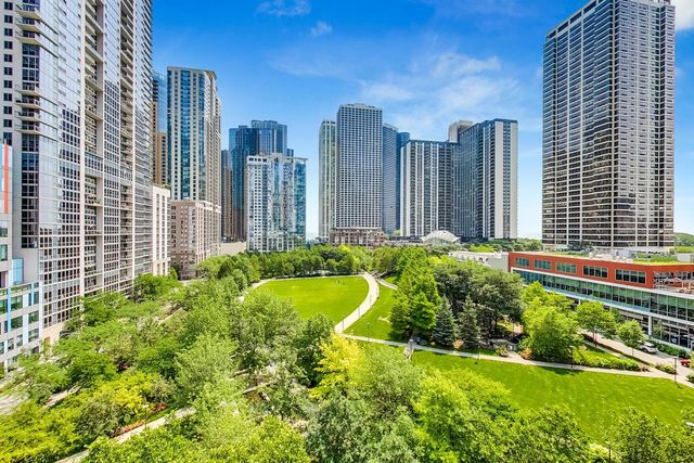 225 N Columbus Drive 7702, Chicago, IL 60601