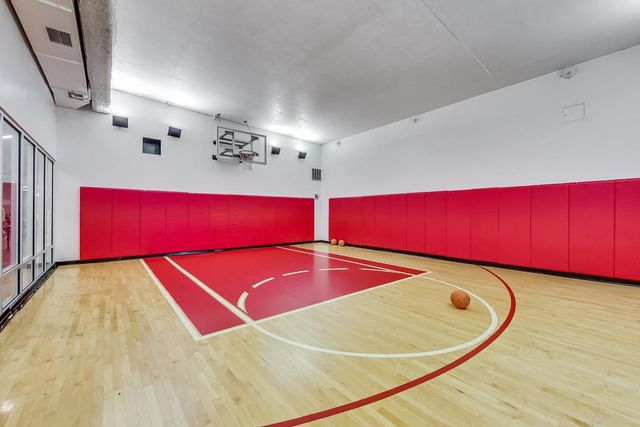 225 N Columbus Drive 7702, Chicago, IL 60601