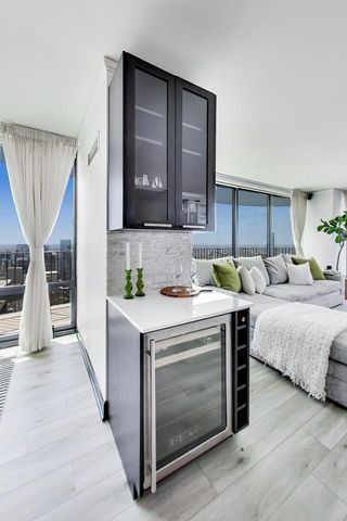 225 N Columbus Drive 7702, Chicago, IL 60601