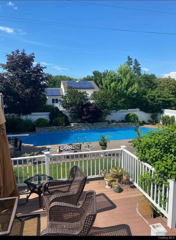 53 Page Drive, Hicksville, NY 11801