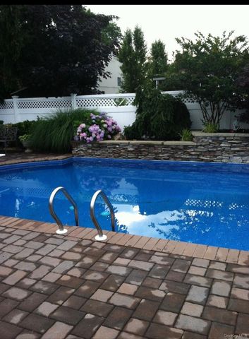 53 Page Drive, Hicksville, NY 11801