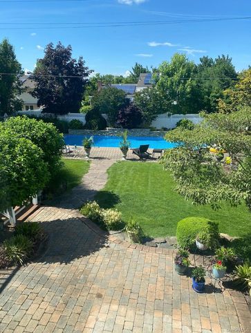 53 Page Drive, Hicksville, NY 11801