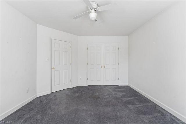 6012 Aaron Place Lane, Kernersville, NC 27284