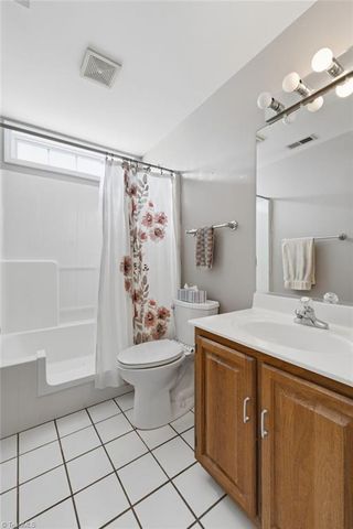 6012 Aaron Place Lane, Kernersville, NC 27284