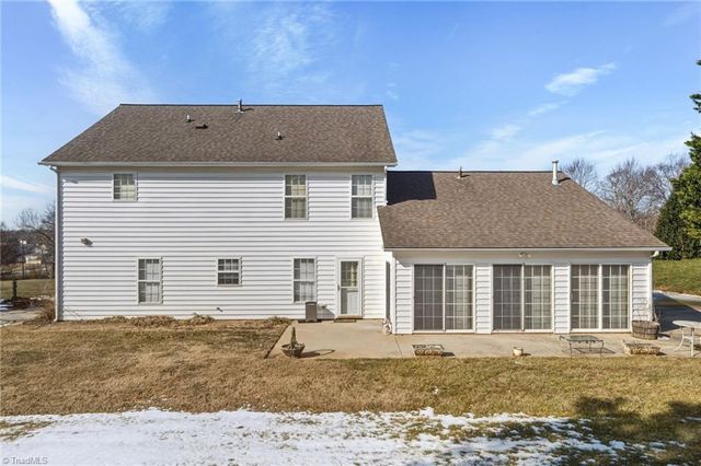 6012 Aaron Place Lane, Kernersville, NC 27284