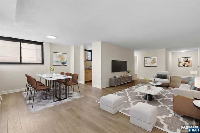 235 Prospect Avenue 2B, Hackensack, NJ 07601