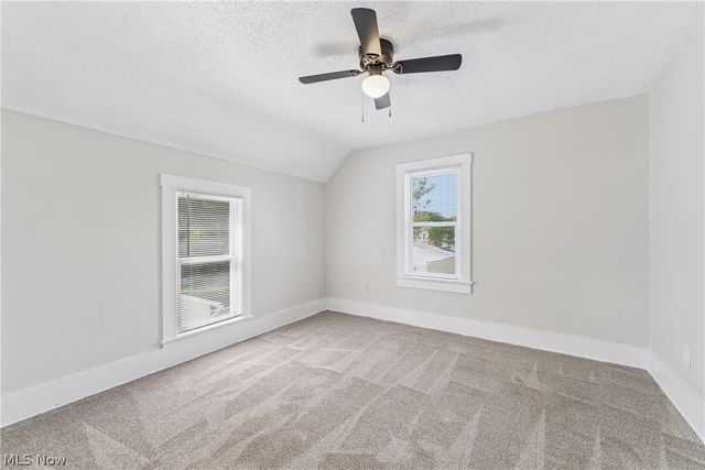 252 17th Street NW, Barberton, OH 44203