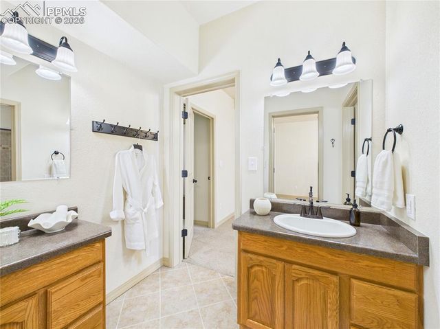 36 S Rolling Prairie Drive, Pueblo West, CO 81007