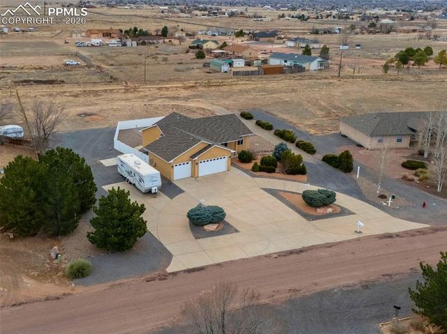 36 S Rolling Prairie Drive, Pueblo West, CO 81007
