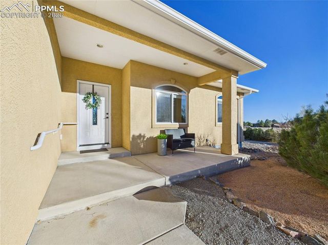 36 S Rolling Prairie Drive, Pueblo West, CO 81007