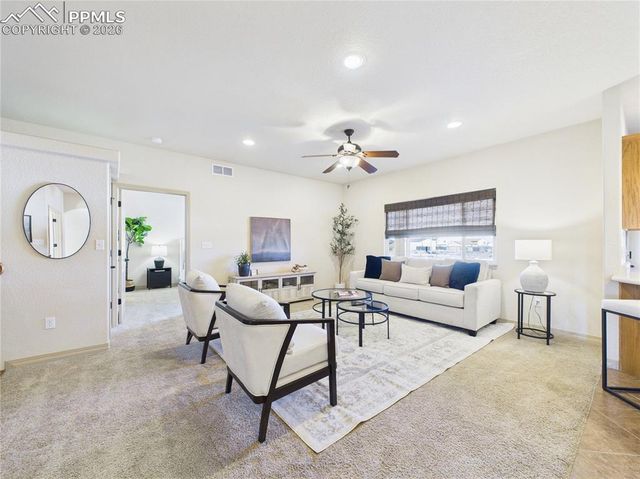 36 S Rolling Prairie Drive, Pueblo West, CO 81007