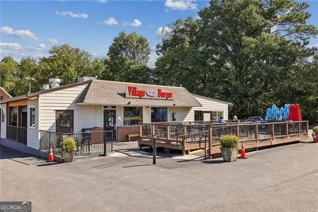 217 Peachtree Hollow Court, Sandy Springs, GA 30328