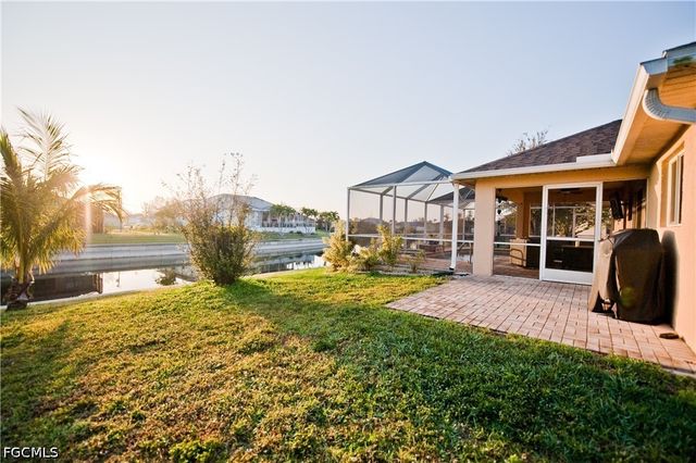2727 SW 2nd CT, Cape Coral, FL 33914