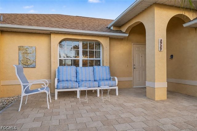 2727 SW 2nd CT, Cape Coral, FL 33914