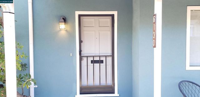 6130 Van Fleet Ave, Richmond, CA 94804