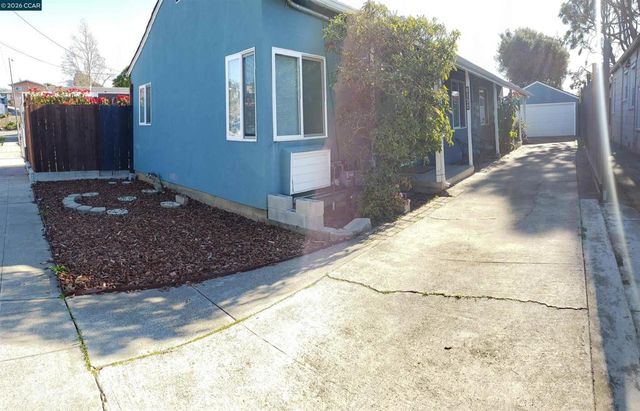 6130 Van Fleet Ave, Richmond, CA 94804