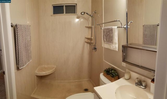 6130 Van Fleet Ave, Richmond, CA 94804